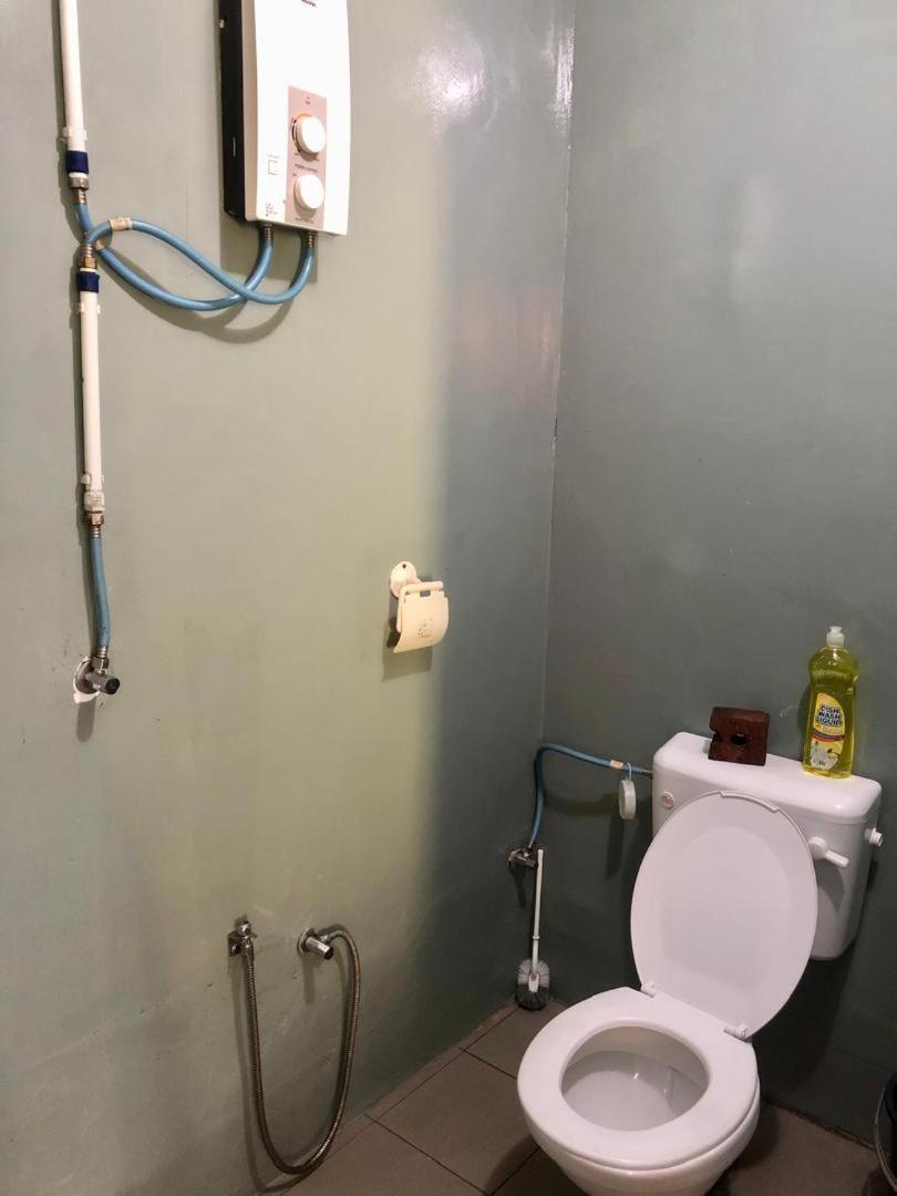 Wan'S Roomstay Langkawi Pantai Cenang  Eksteriør bilde